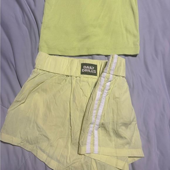 Daily Drills Bright Yellow Active Set - Picture 3 of 3